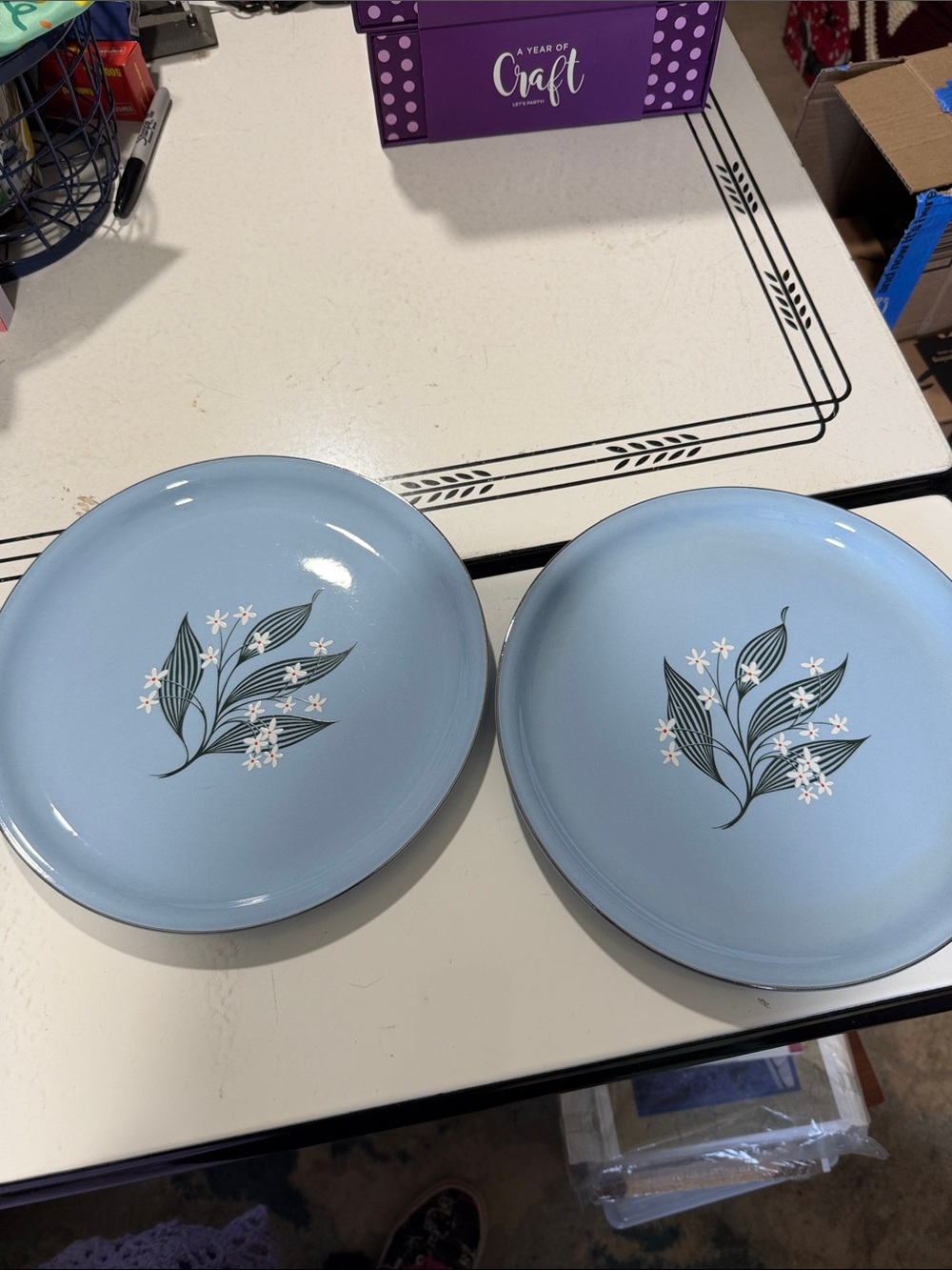 Set of 2 Homer Laughlin Skytone Stardust Collection Dinner Plates